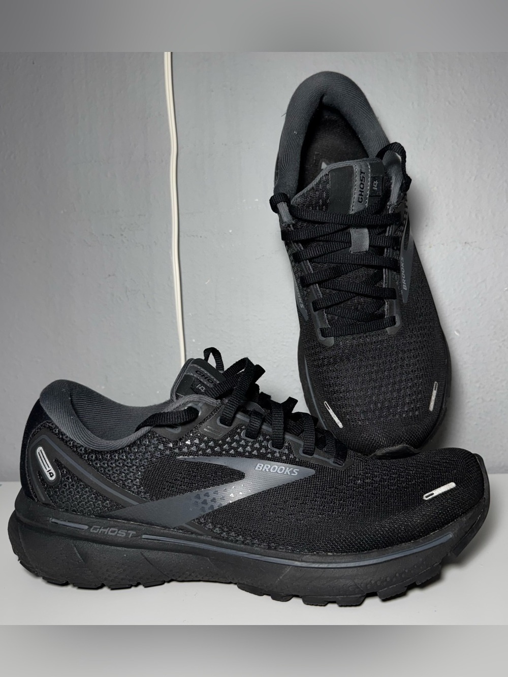 Brooks Ghost 14 Triple Black Women's Running Shoes Size 10 B Medium Cushion